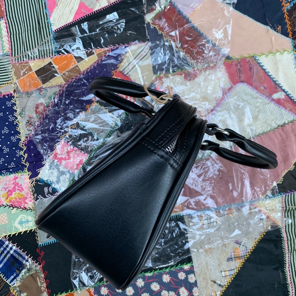 NWT Brandy Melville Small Hand Bag - Picture 6 of 8